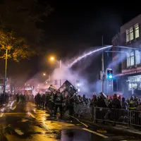 EFF Magazine | Halloween-Krawalle in Hamburg: Eine unheimliche Nacht