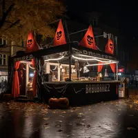EFF Magazine | Halloween-Krawalle in Hamburg: Eine unheimliche Nacht