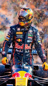 EFF Magazine | Max Verstappen gewinnt US GP, Hamilton disqualifiziert